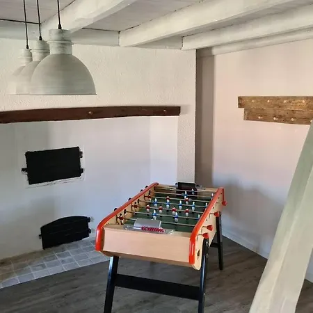 Un écrin de nature 14p - Bain Nordique - Sauna en option - Baby foot - Fléchettes - Pétanque *